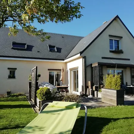 Chambres D'hotes La Forge Vimbert ベッド・アンド・ブレックファスト